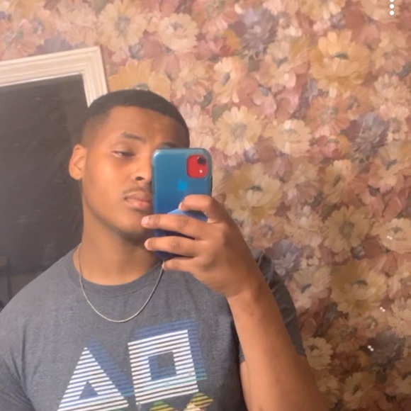 Meet your Posher, Harold - Picture 1 of 1